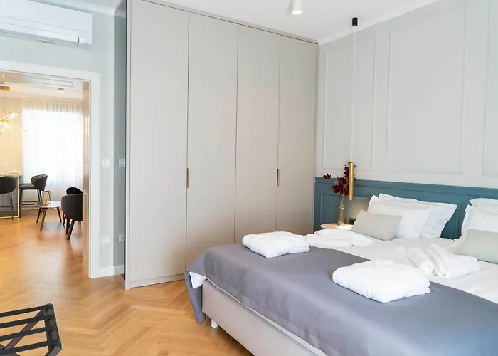 Pensión Villa Central 4*